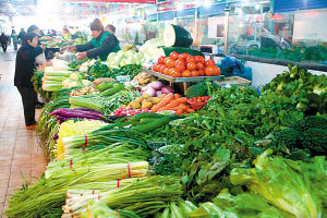 節(jié)后市場“兩重天” 蔬菜價漲家禽價跌